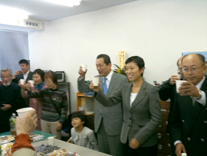 20091031hattori.gif