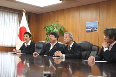 20120705teishutsu03.jpg